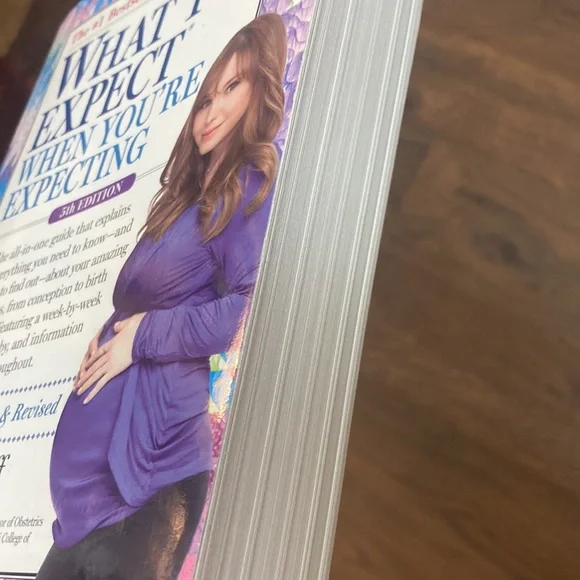 What To Expect When You’re Expecting Book - Picture 8 of 11